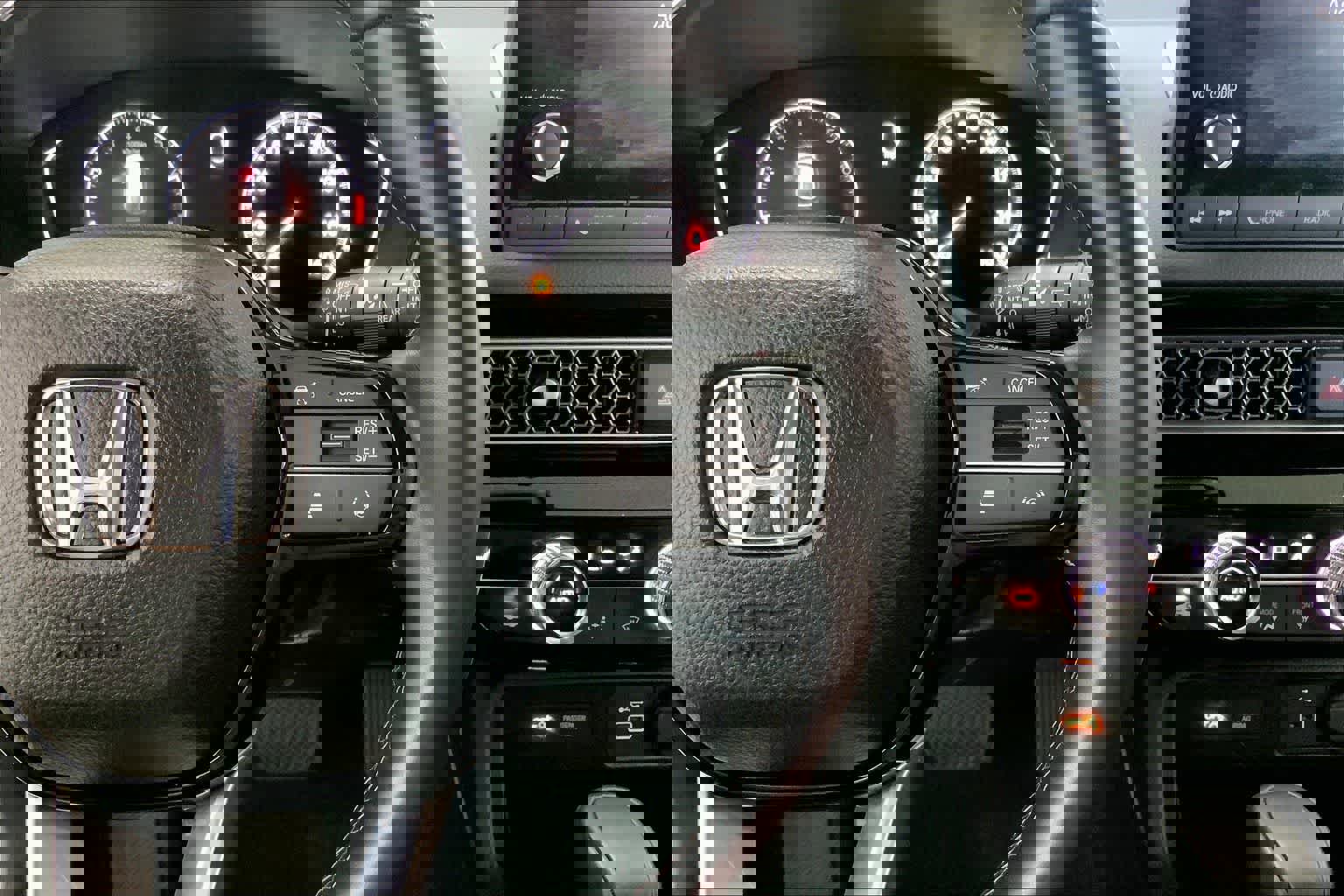 Used 2024 Honda Civic EX-L image 21