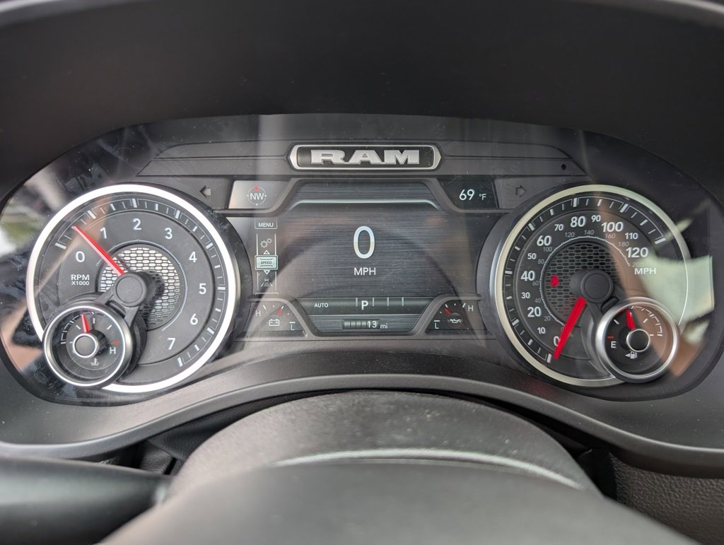 New 2026 RAM 1500 4x4 Crew Cab image 23