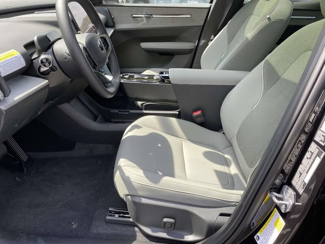 New 2026 Volvo EX30 Plus w/ Climate Package RWD image 14