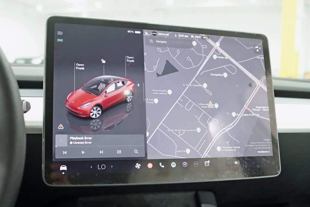 Used 2023 Tesla Model Y Long Range AWD/4WD image 17