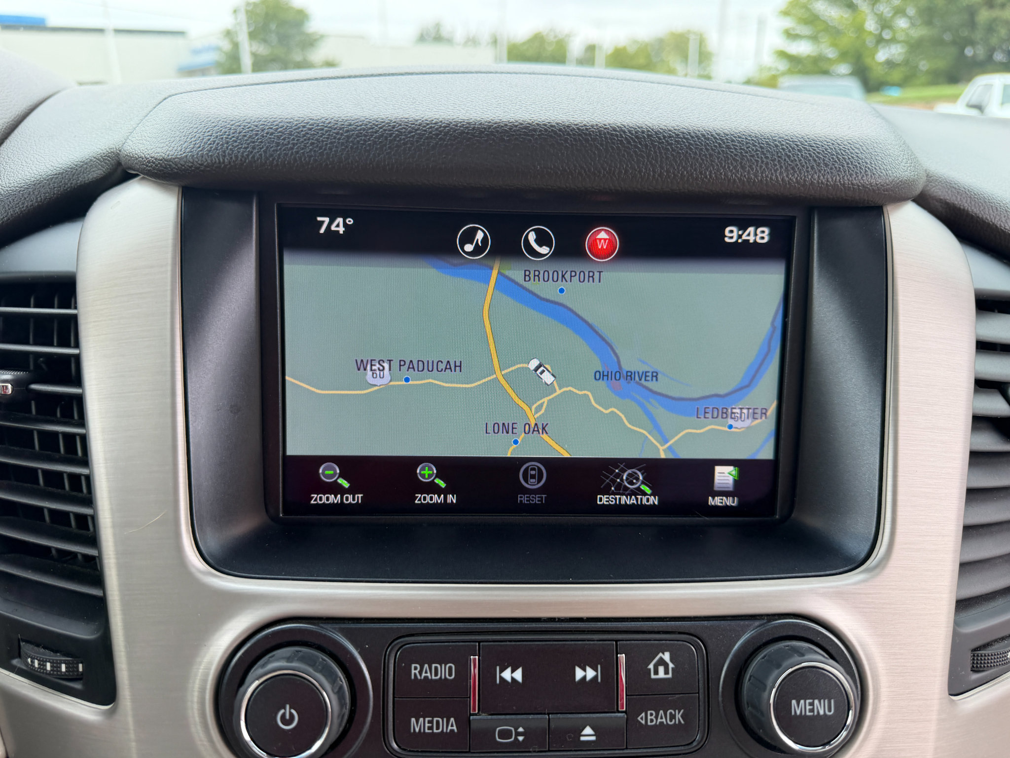 Used 2015 GMC Yukon Denali w/ Touring Package AWD/4WD image 34
