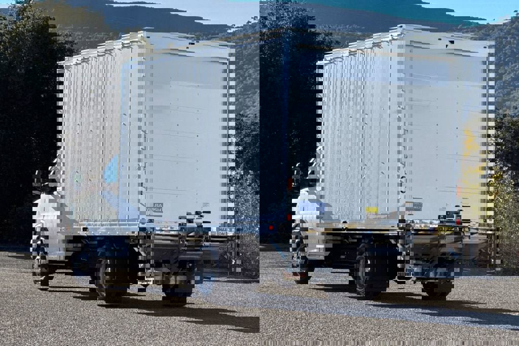 New 2025 Chevrolet Express 3500 w/ Power Convenience Package image 6