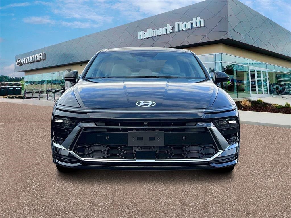 New 2025 Hyundai Sonata Limited image 12