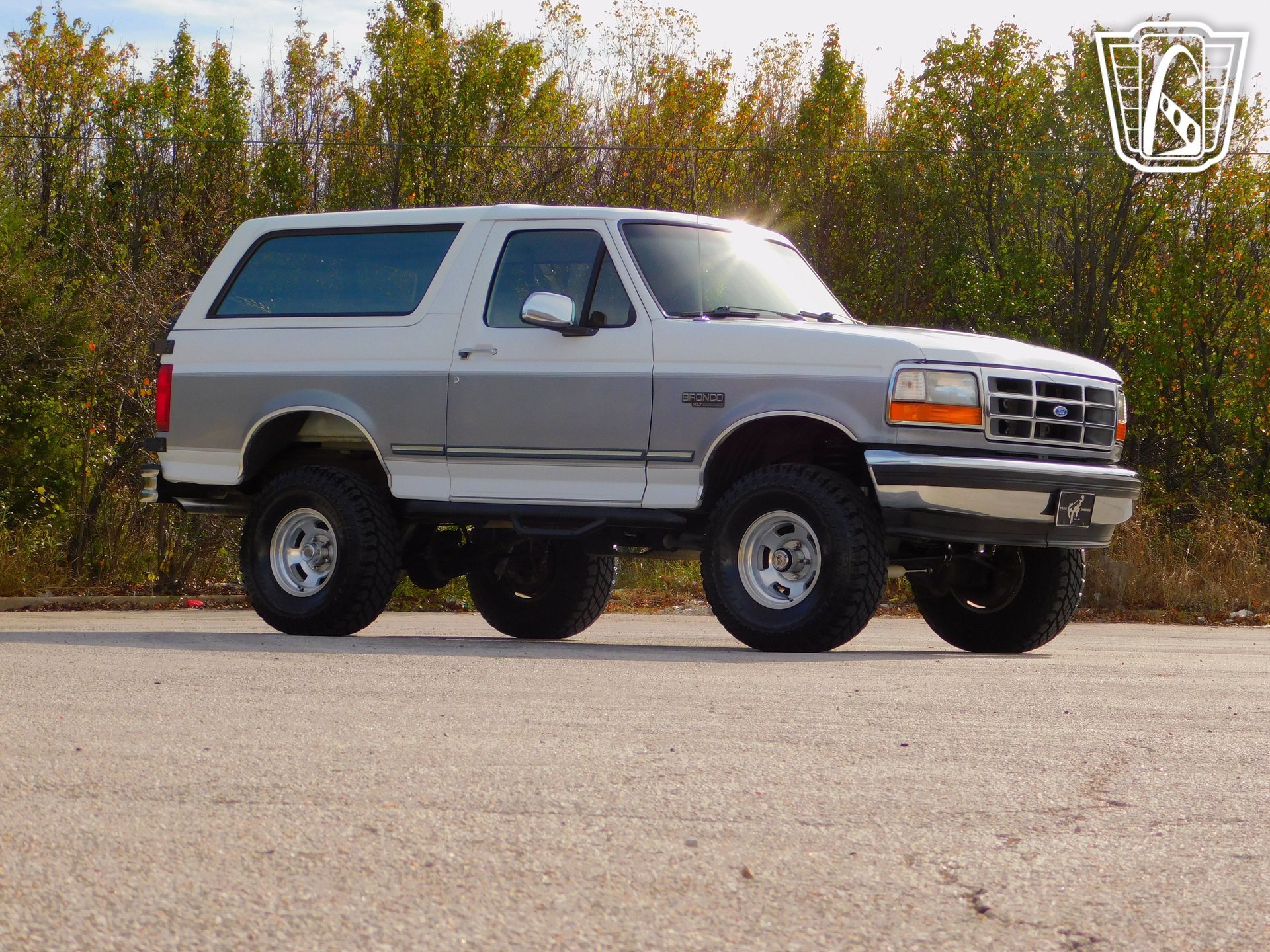Used 1995 Ford Bronco XLT AWD/4WD image 33