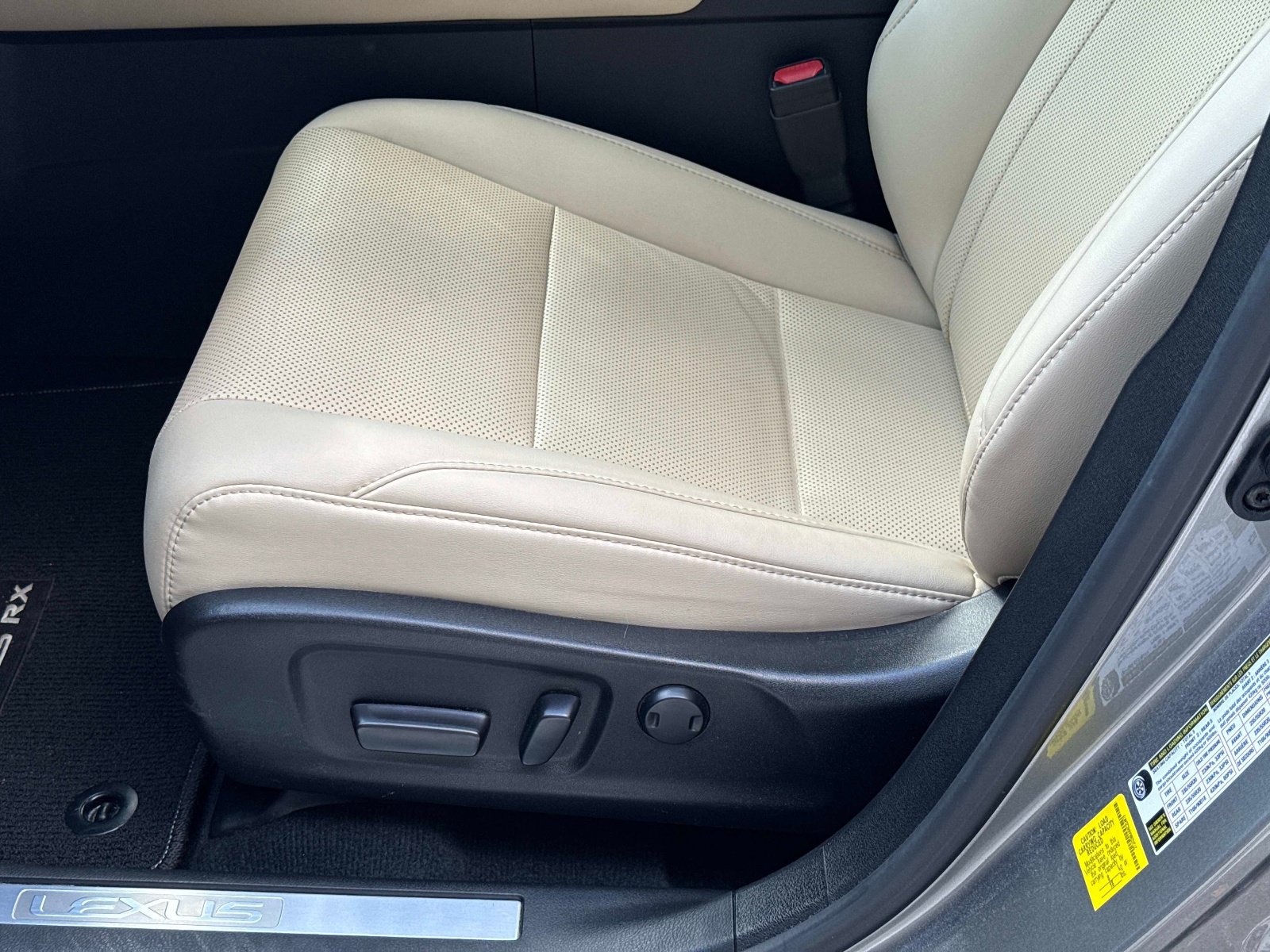 Certified 2022 Lexus RX 350 FWD w/ Premium Package image 21
