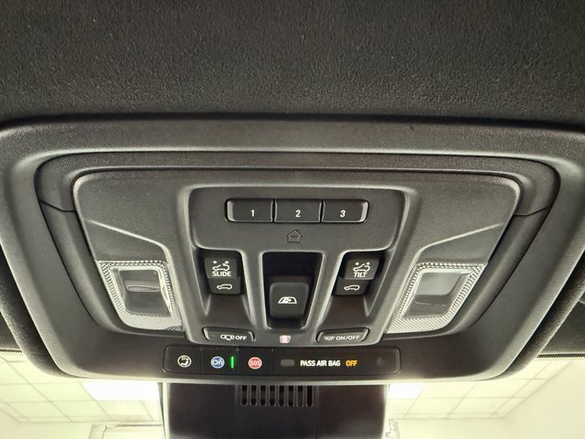 Used 2024 GMC Sierra 2500 Denali Ultimate w/ Max Trailering Package image 23