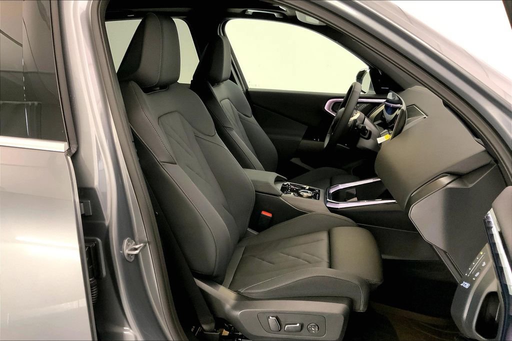 New 2025 BMW X3 xDrive30i w/ Premium Package image 7