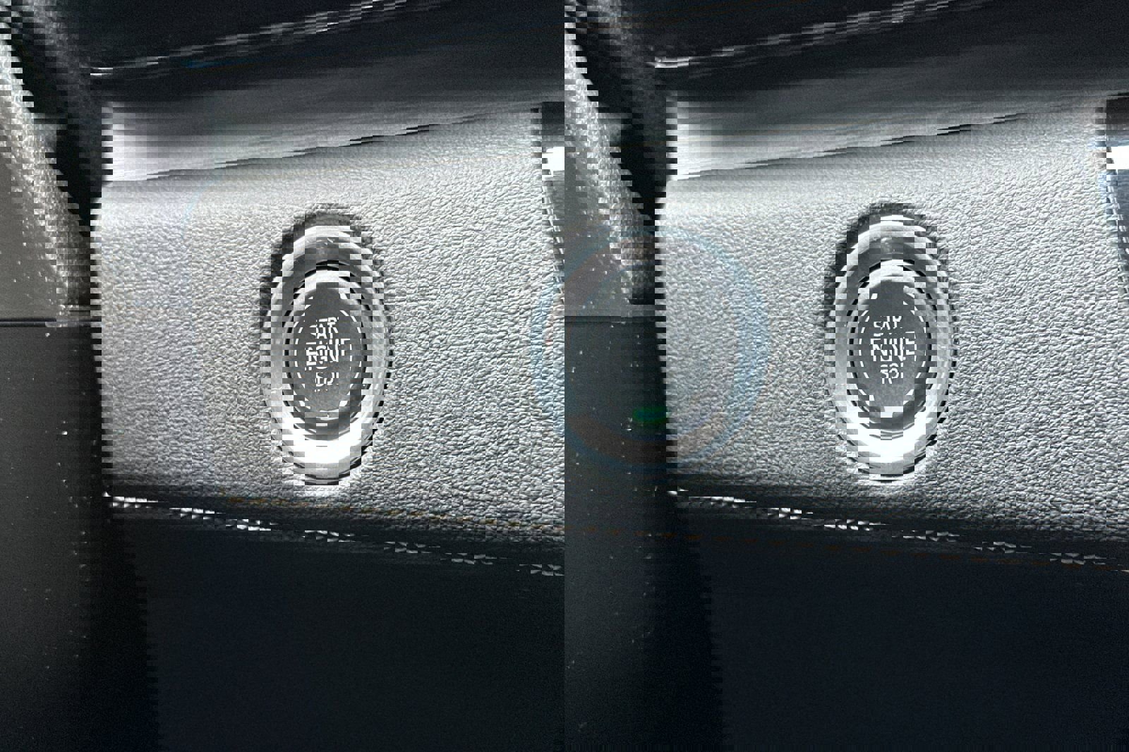 Used 2024 Cadillac Escalade Luxury image 28