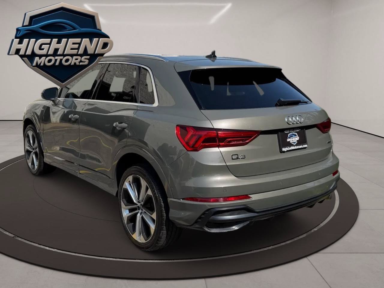 Used 2020 Audi Q3 2.0T Prestige AWD/4WD image 4