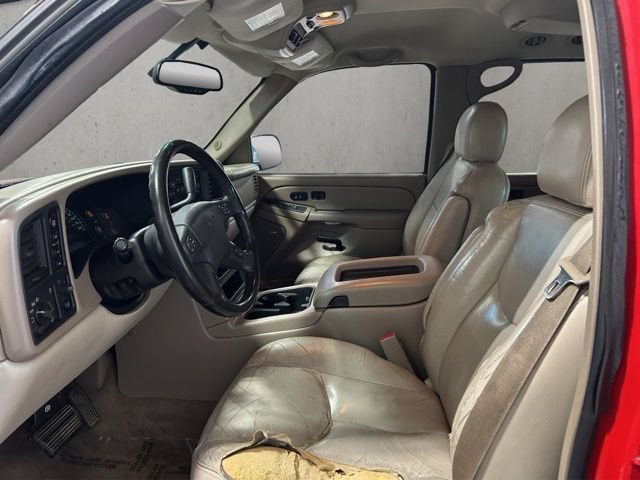 Used 2005 GMC Yukon SLT w/ SLT Preferred Equipment Group AWD/4WD image 6