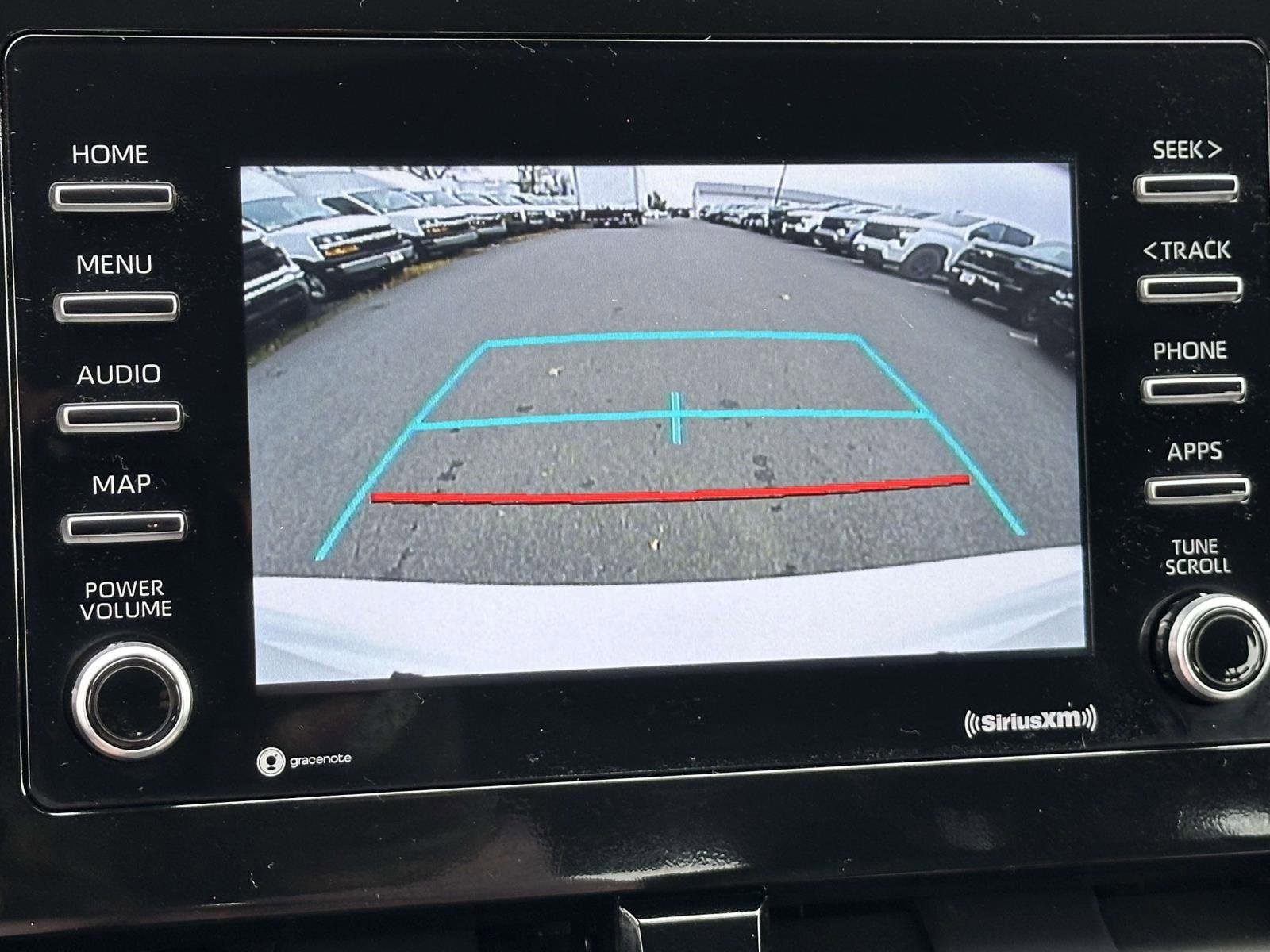 Used 2024 Toyota Camry SE image 11