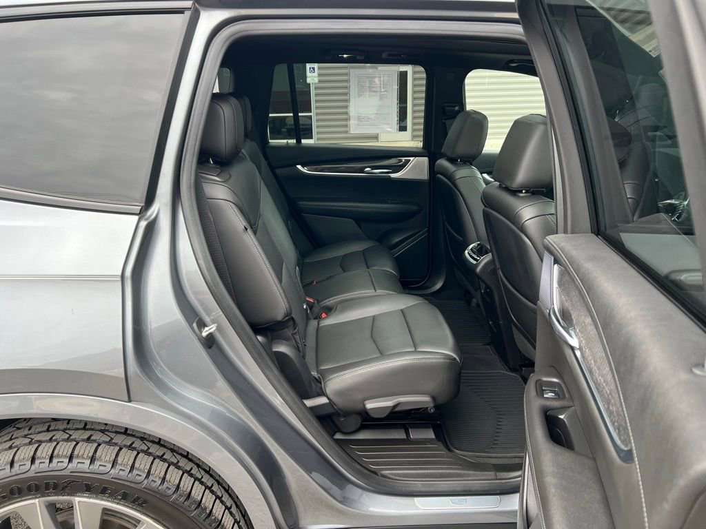 Used 2020 Cadillac XT6 Sport image 20