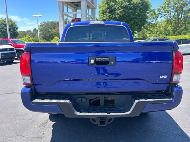 Used 2022 Toyota Tacoma SR5 w/ Technology Package RWD image 8