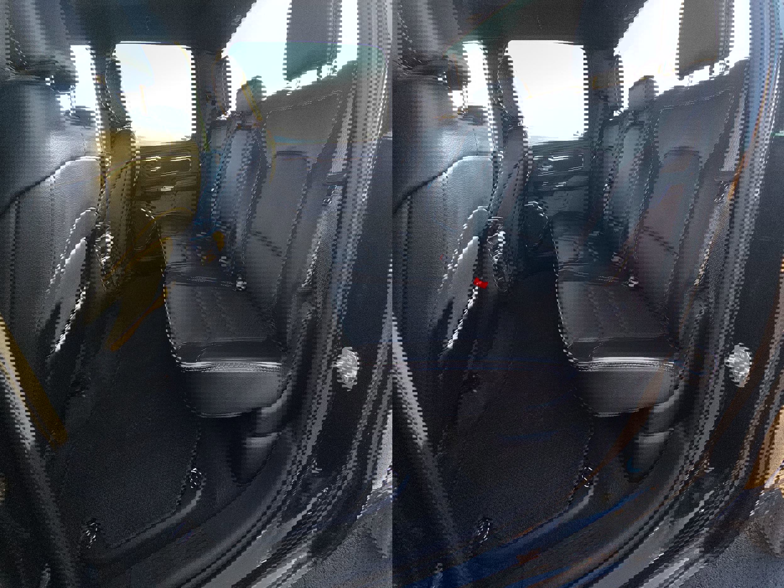 Used 2024 RAM 1500 Laramie image 10