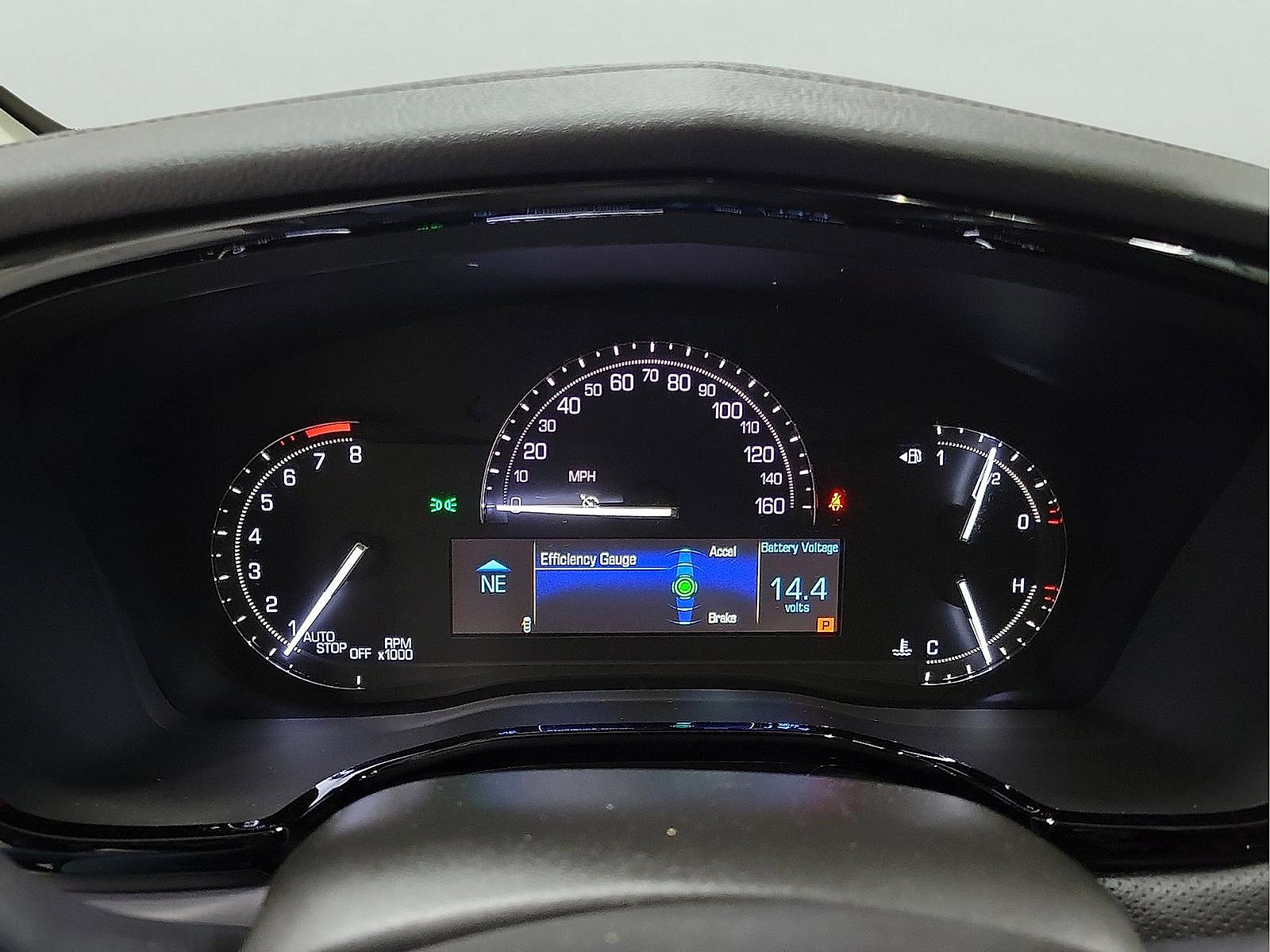 Used 2019 Cadillac XT5 Luxury w/ LPO, Black Ice Package FWD image 19