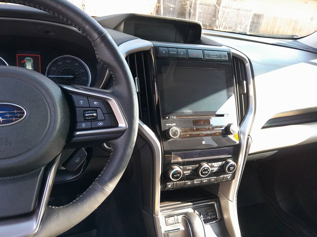 Used 2022 Subaru Ascent Limited image 18