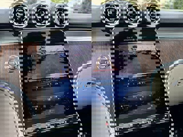 New 2025 Mercedes-Benz C 300 Sedan image 10