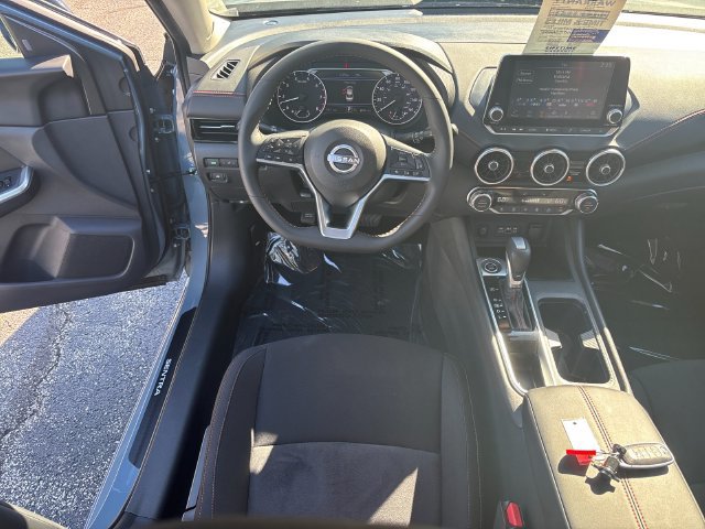 Certified 2025 Nissan Sentra SR w/ Midnight Edition FWD image 16