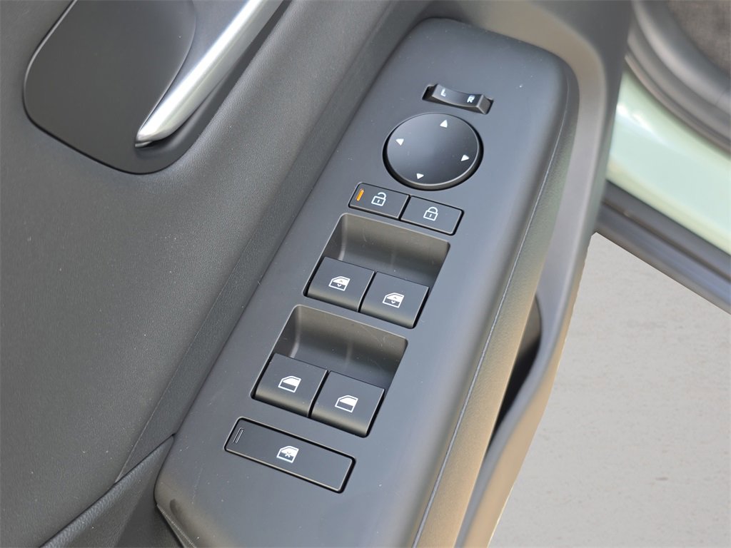 New 2026 Hyundai Kona SEL Premium image 18