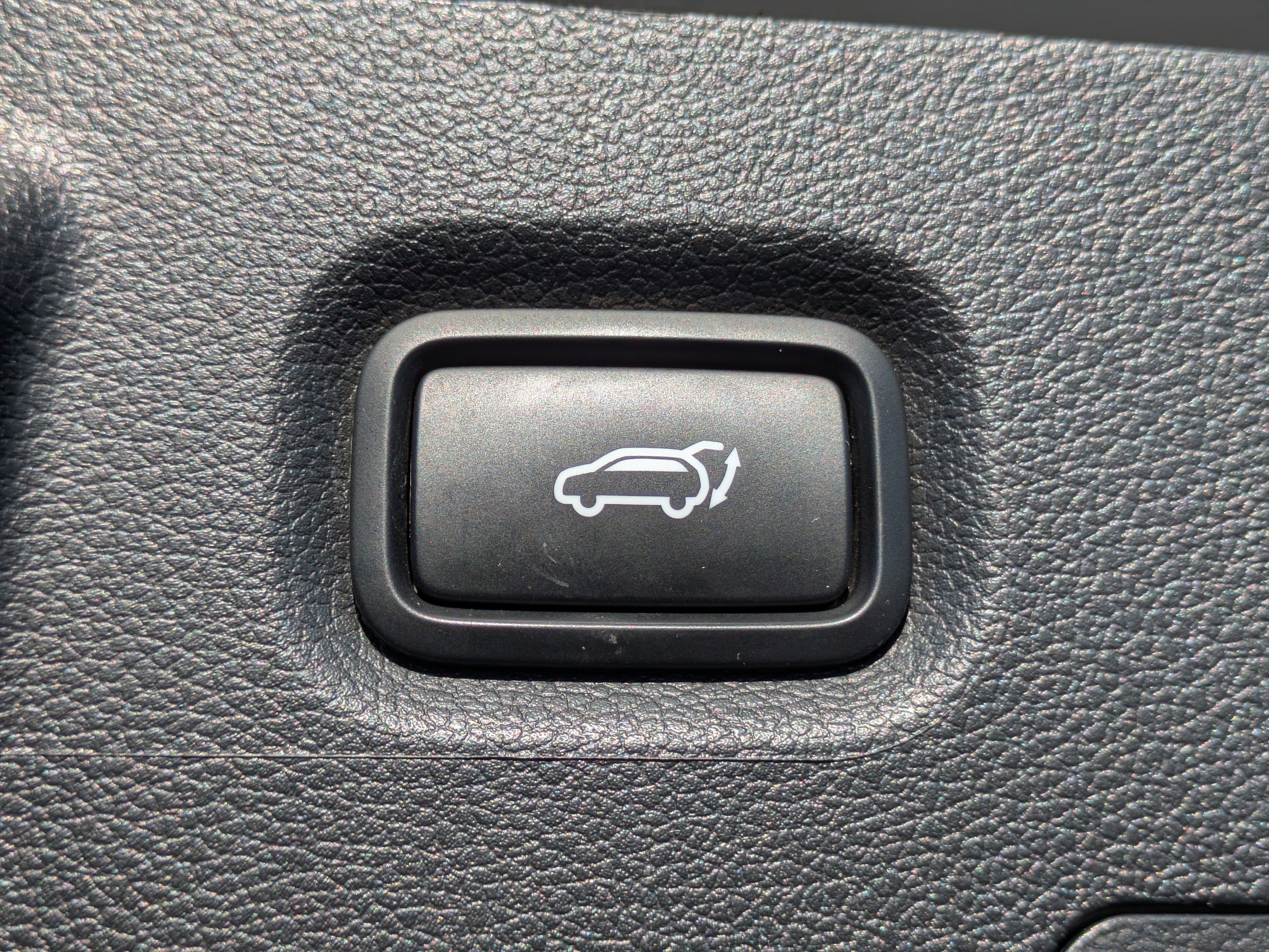 Used 2023 Hyundai Santa Fe SEL image 8