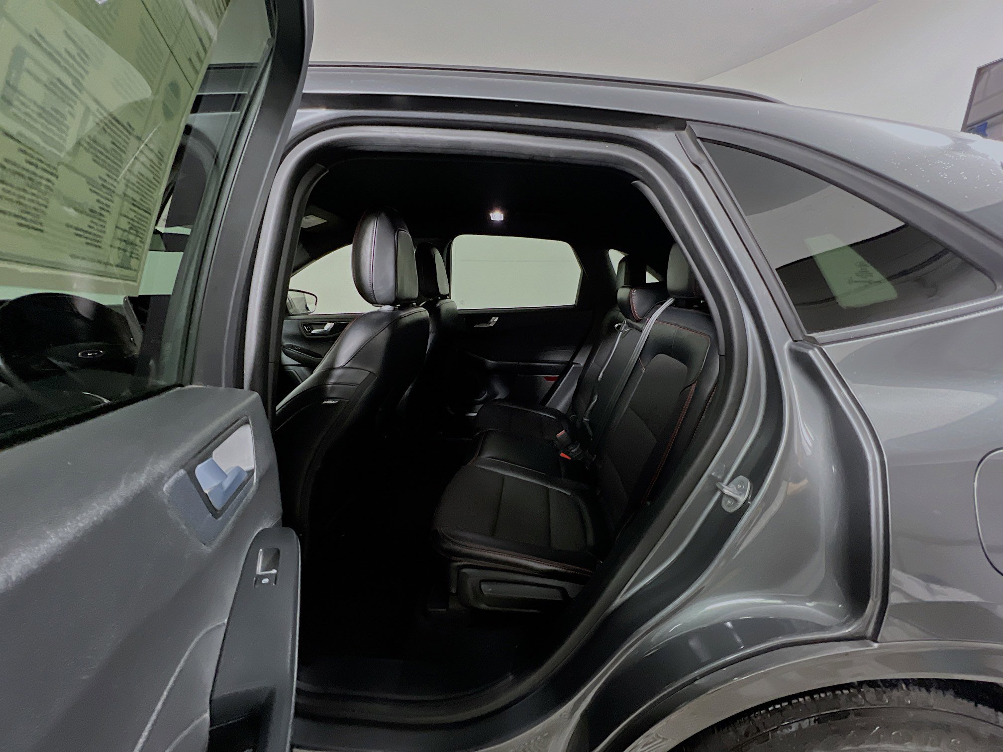 Used 2023 Ford Escape ST-Line image 29