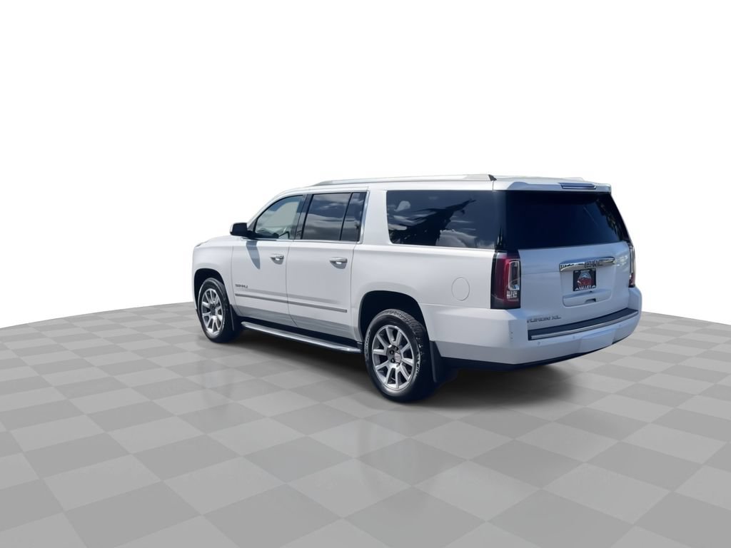 Used 2018 GMC Yukon XL Denali w/ Open Road Package AWD/4WD image 6