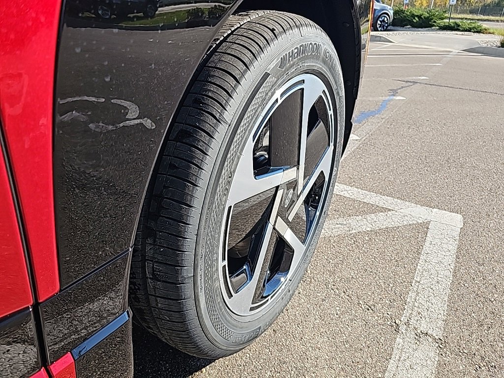 New 2026 Hyundai Ioniq 9 Limited image 54