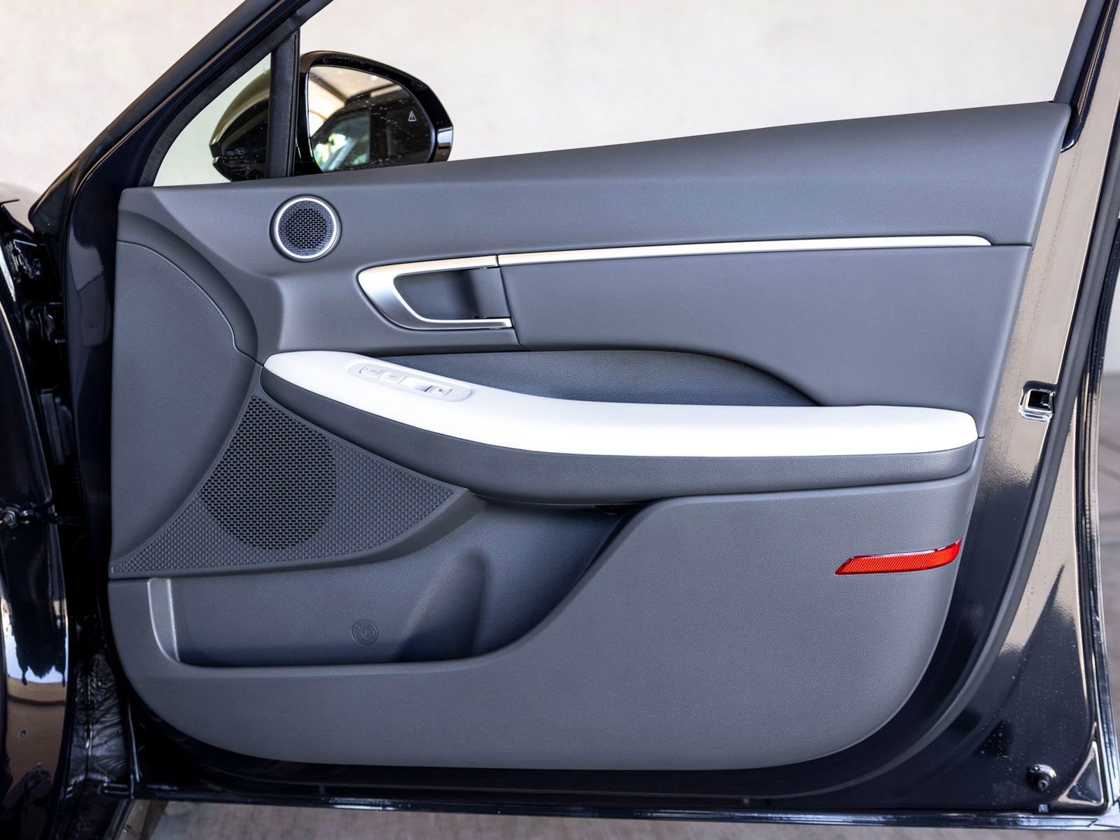 New 2026 Hyundai Sonata SEL FWD image 24