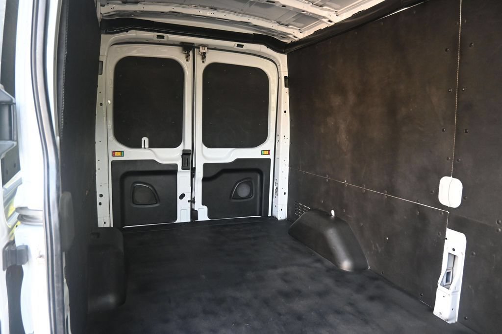 Used 2023 Ford Transit 250 Medium Roof AWD w/ Load Area Protection Package image 18