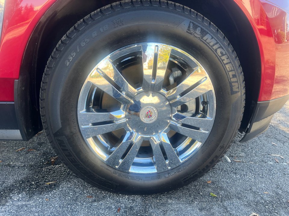 Used 2016 Cadillac SRX Luxury w/ Driver Awareness Package image 26