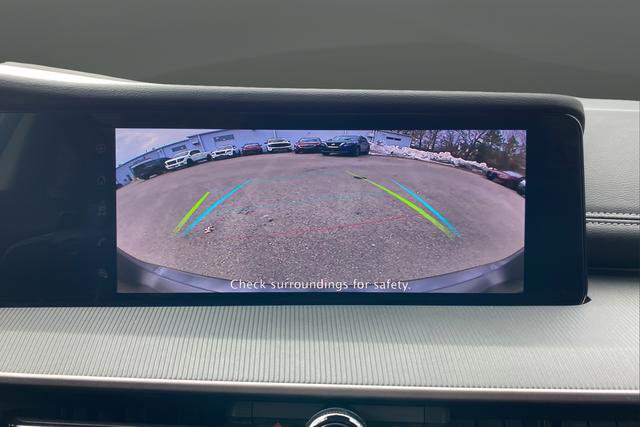 Used 2025 Nissan Murano SV AWD/4WD image 13