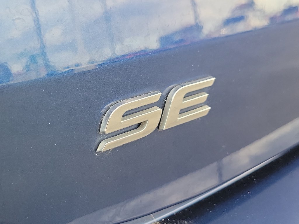 Used 2020 Hyundai Elantra SE FWD image 26