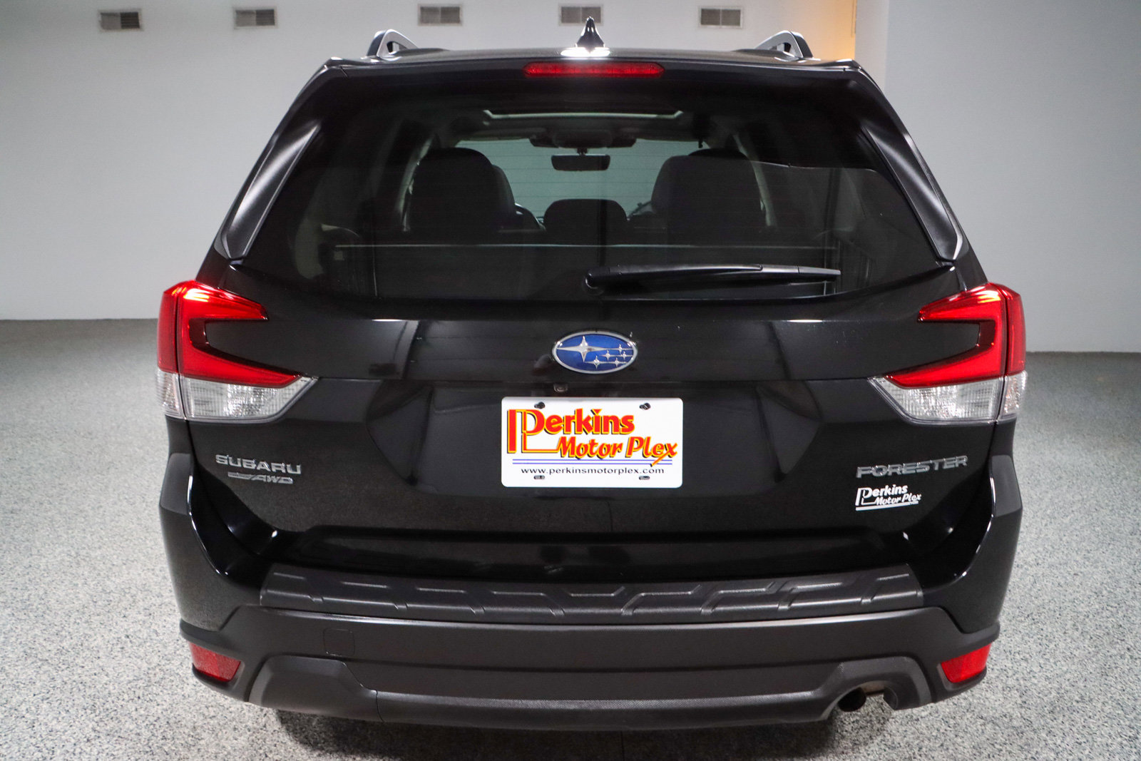 Used 2023 Subaru Forester Premium AWD/4WD image 8