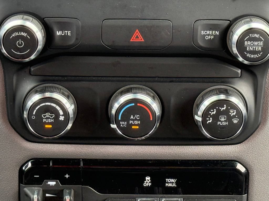 Used 2024 RAM 2500 Big Horn w/ Bed Utility Group AWD/4WD image 22