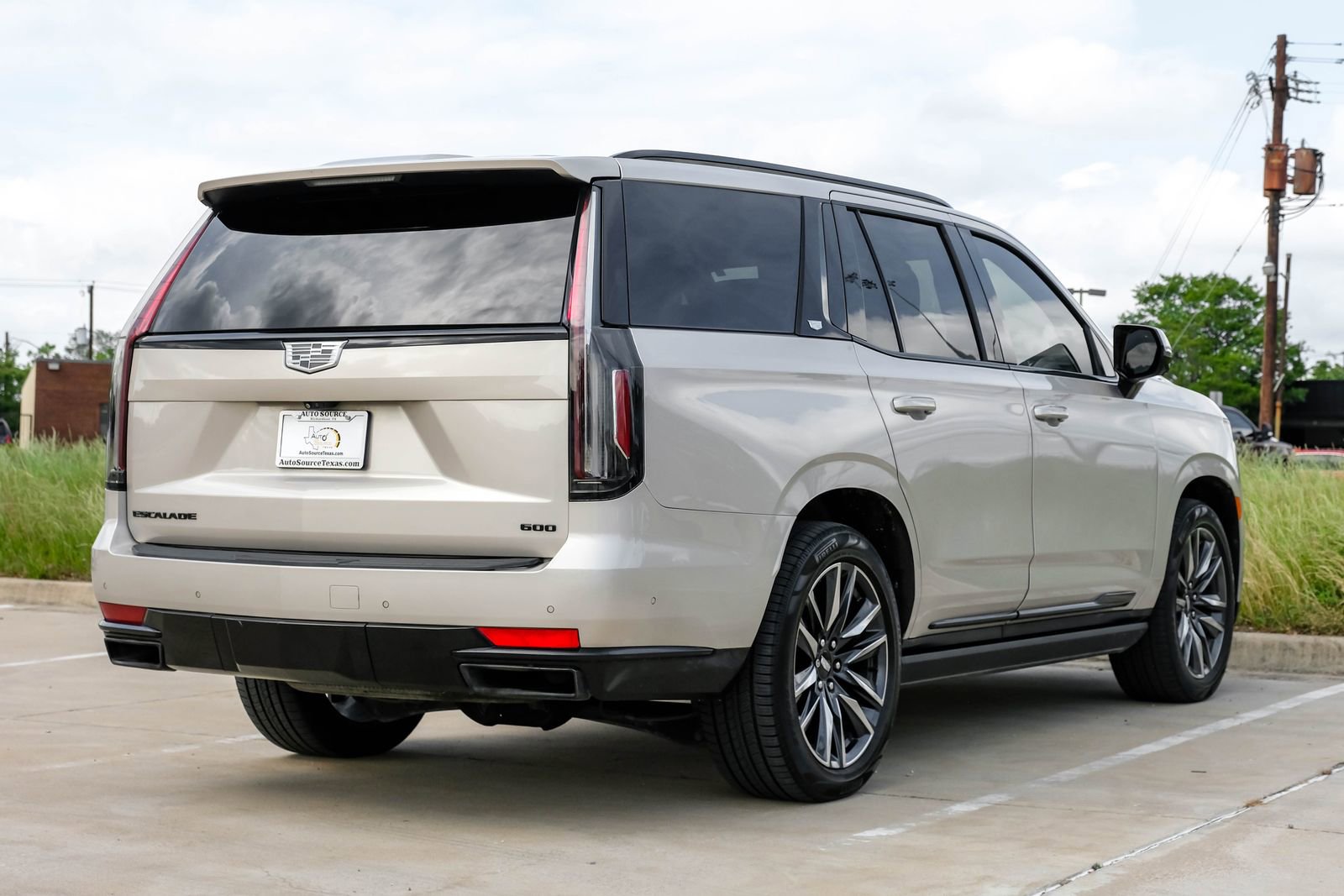 Used 2021 Cadillac Escalade Sport Platinum AWD/4WD image 9