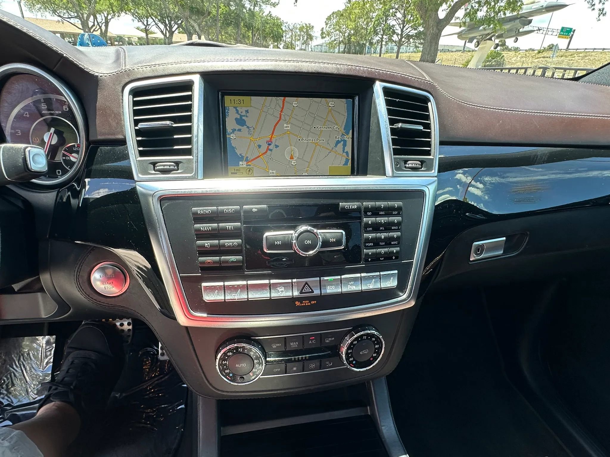 Used 2012 Mercedes-Benz ML 63 AMG 4MATIC w/ AMG Performance Pkg image 49