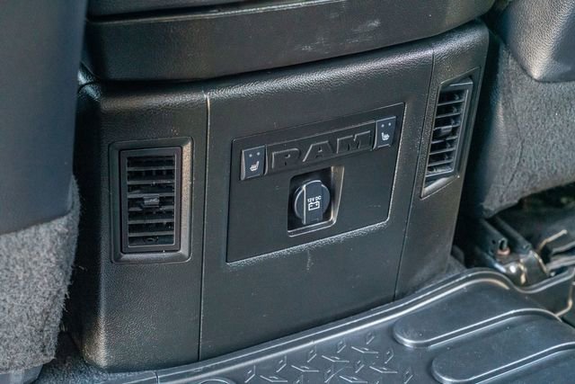 Used 2018 RAM 2500 Laramie w/ Sport Appearance Group AWD/4WD image 38