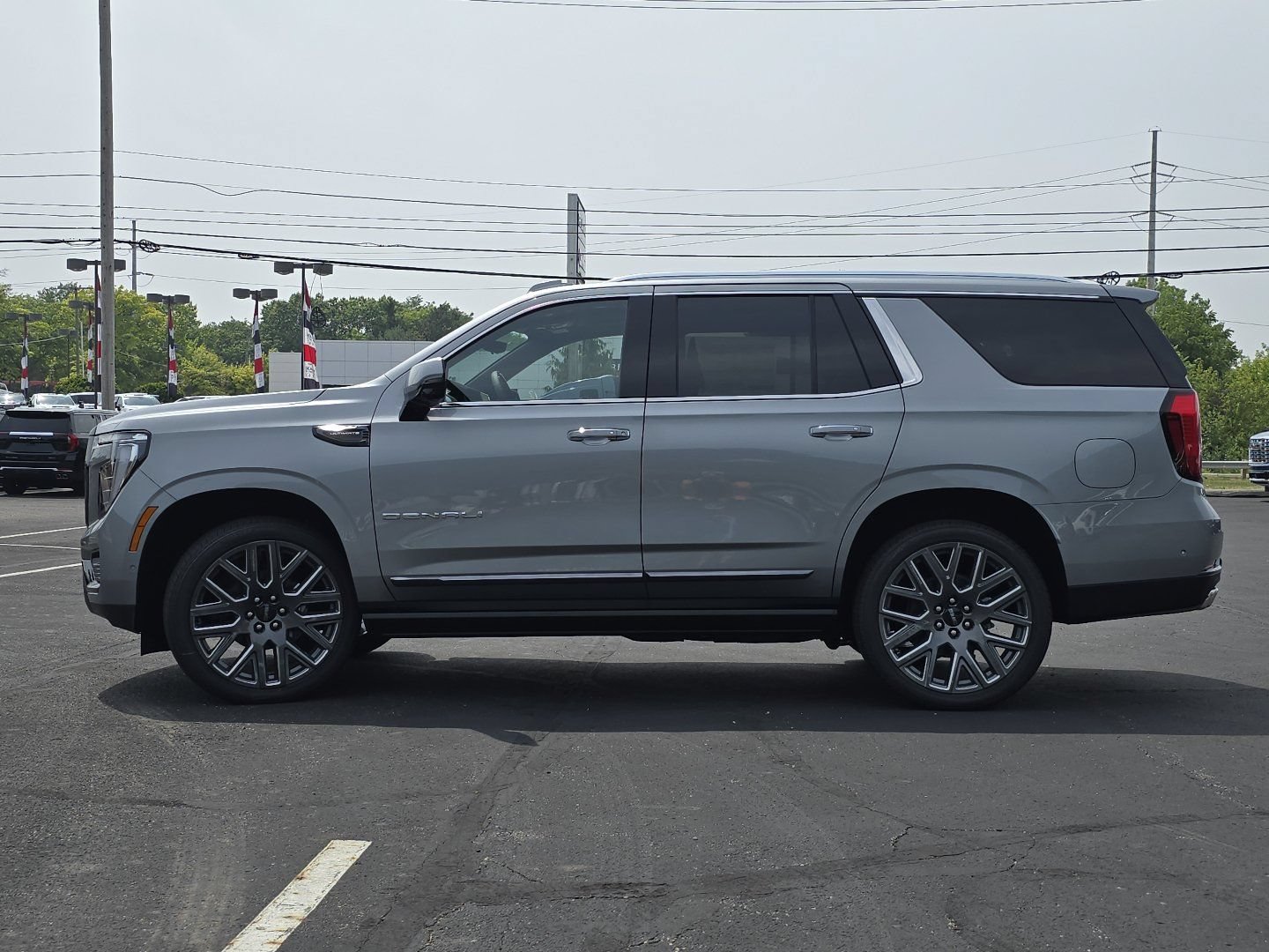 New 2026 GMC Yukon Denali Ultimate AWD/4WD image 22