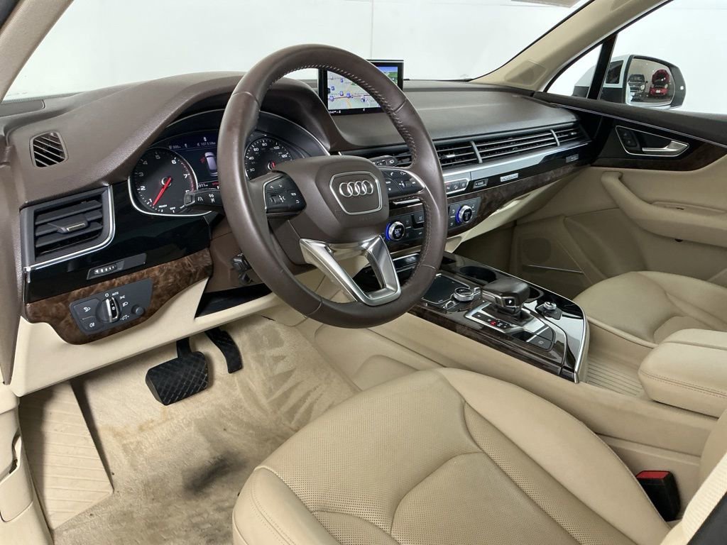 Used 2018 Audi Q7 3.0T Premium Plus w/ Premium Plus Package image 25