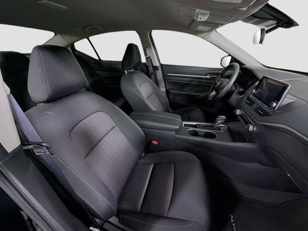 Used 2022 Nissan Altima 2.5 SV FWD image 27