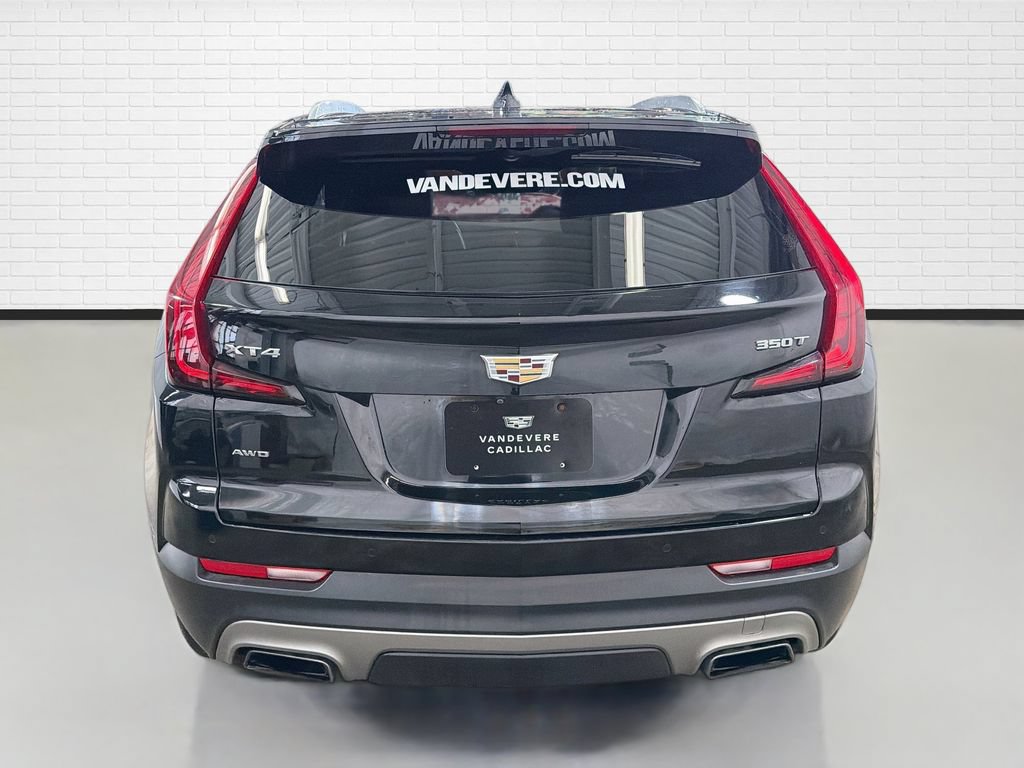Used 2020 Cadillac XT4 Premium Luxury w/ Cold Weather Package AWD/4WD image 8