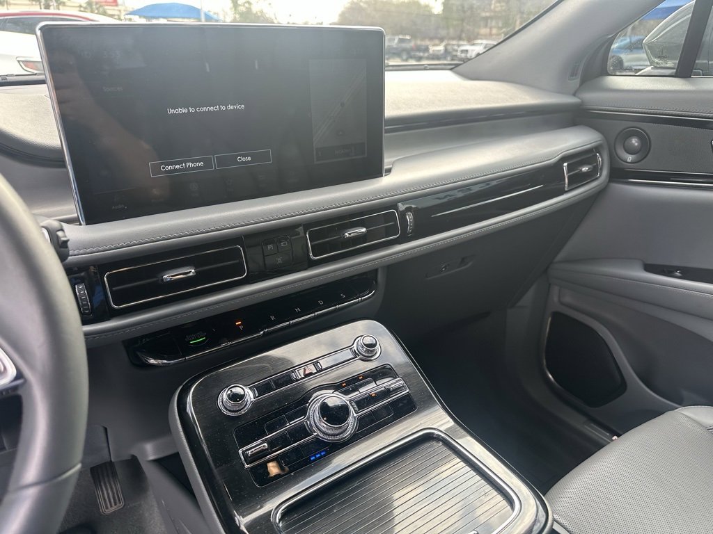 Used 2023 Lincoln Nautilus Reserve w/ Equipment Group 201A image 14