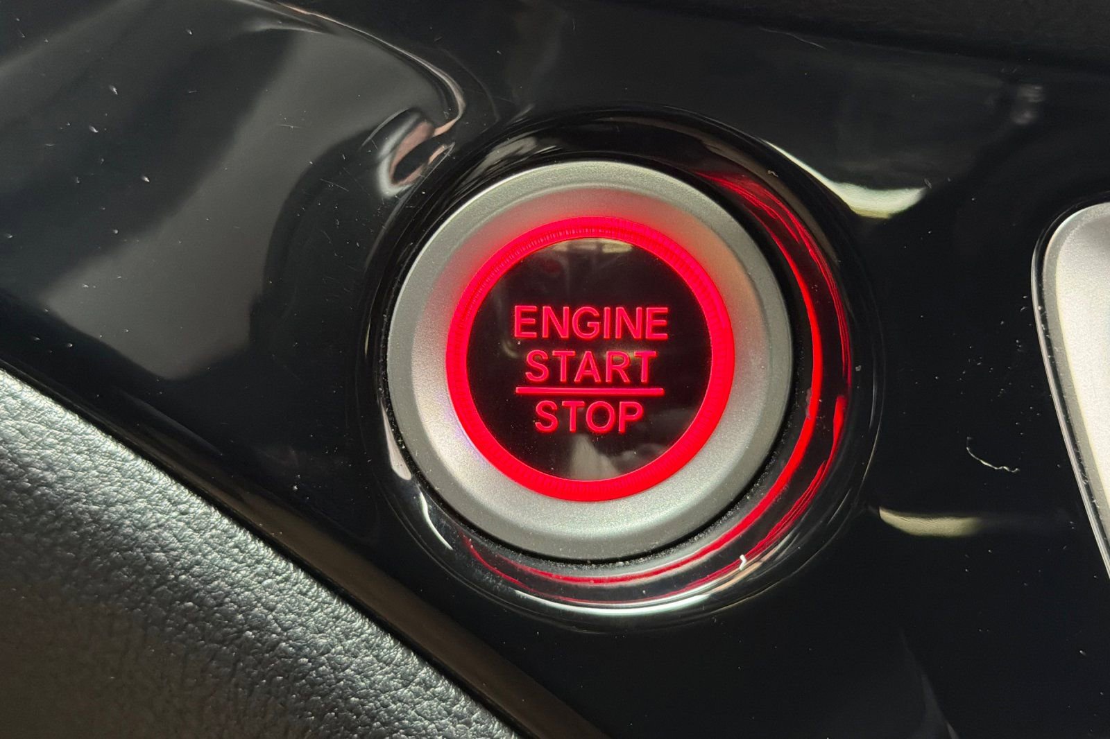 Used 2018 Honda Pilot Elite image 25