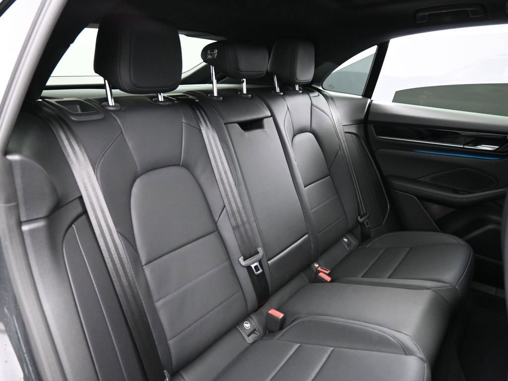 New 2026 Porsche Macan 4S Electric AWD/4WD image 26
