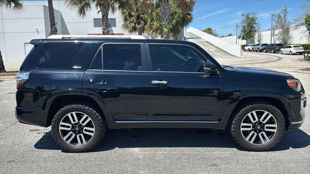 Used 2017 Toyota 4Runner Limited AWD/4WD image 7