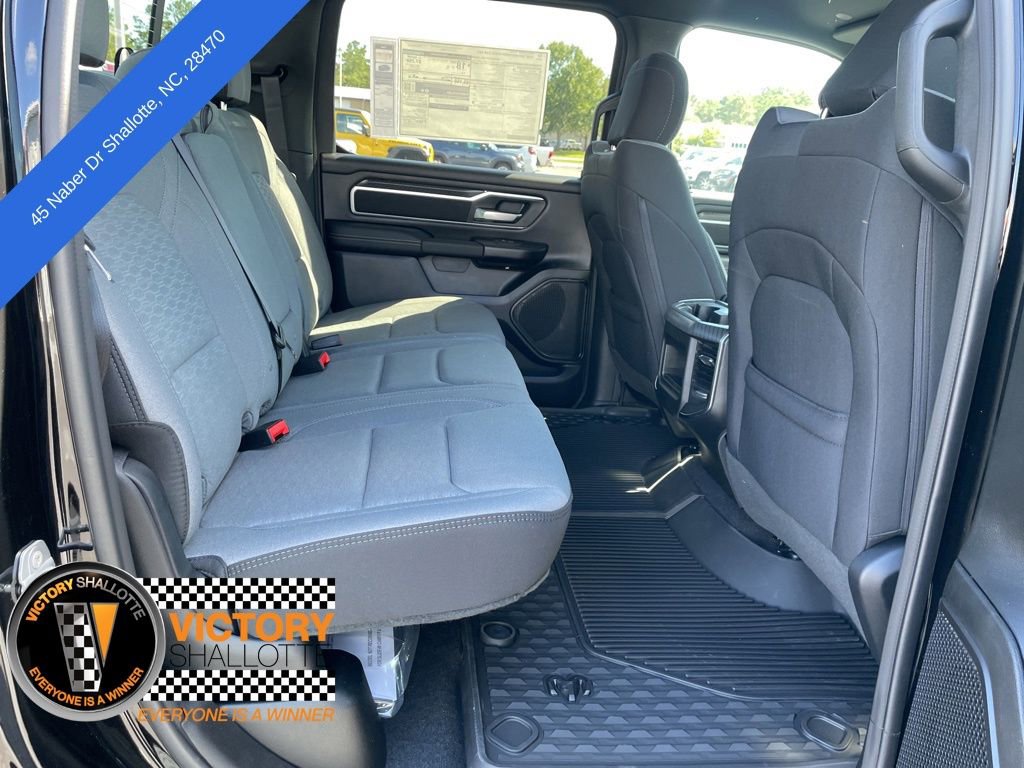 New 2026 RAM 1500 4x4 Crew Cab image 15