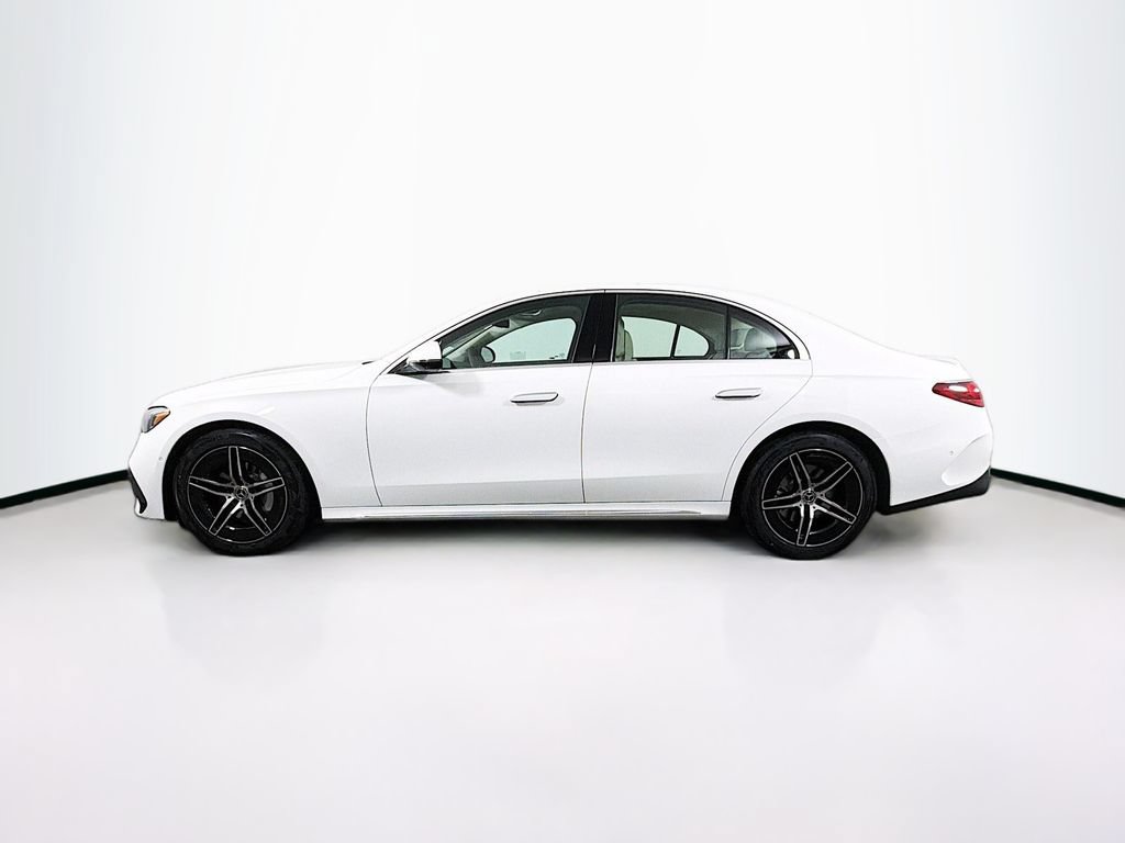 New 2026 Mercedes-Benz E 350 4MATIC Sedan image 4