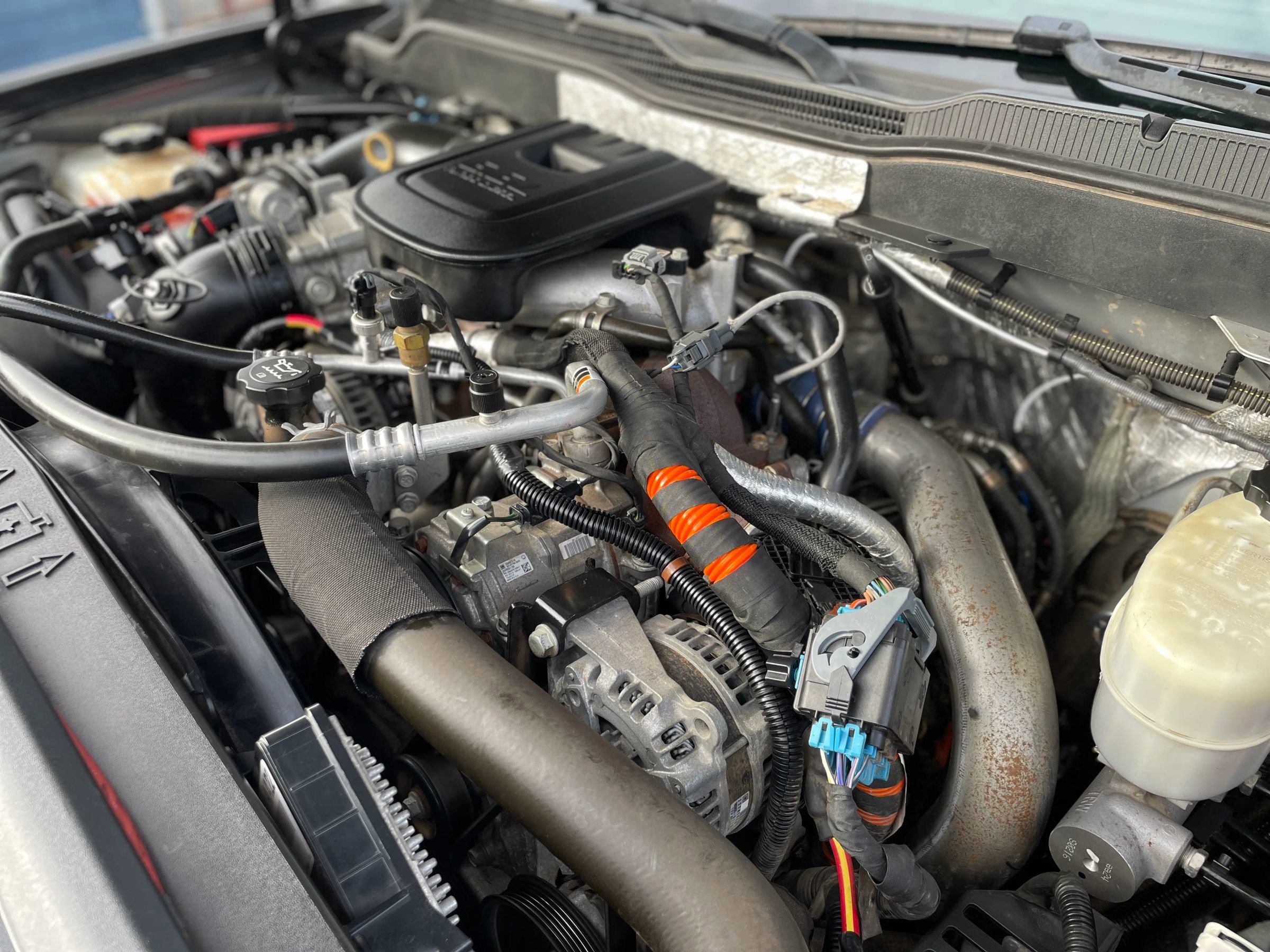 Used 2015 Chevrolet Silverado 2500 W/T w/ Snow Plow Prep Package image 32