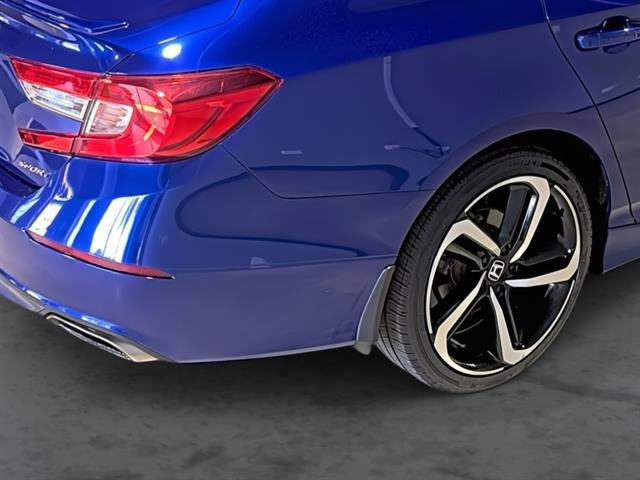 Used 2018 Honda Accord Sport image 13