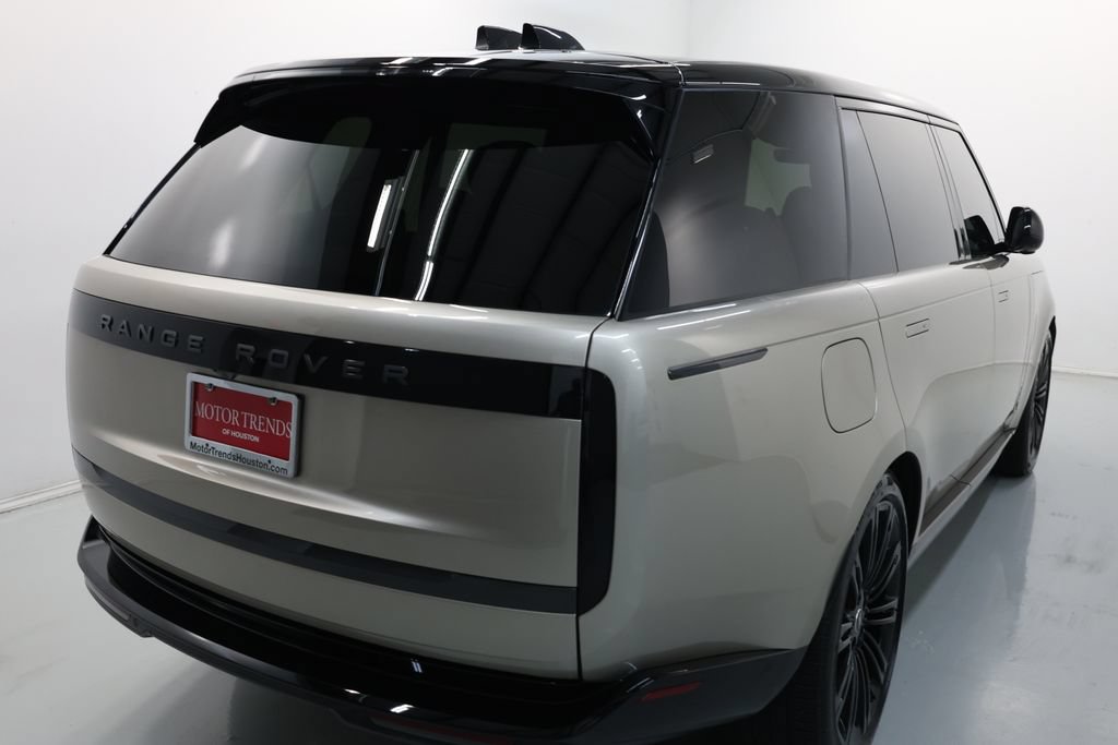 Used 2025 Land Rover Range Rover Long Wheelbase SE AWD/4WD image 64